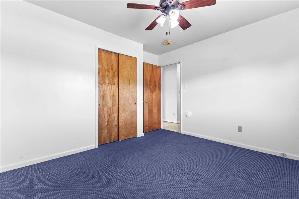 3920 Meadowlark RD - Photo 14