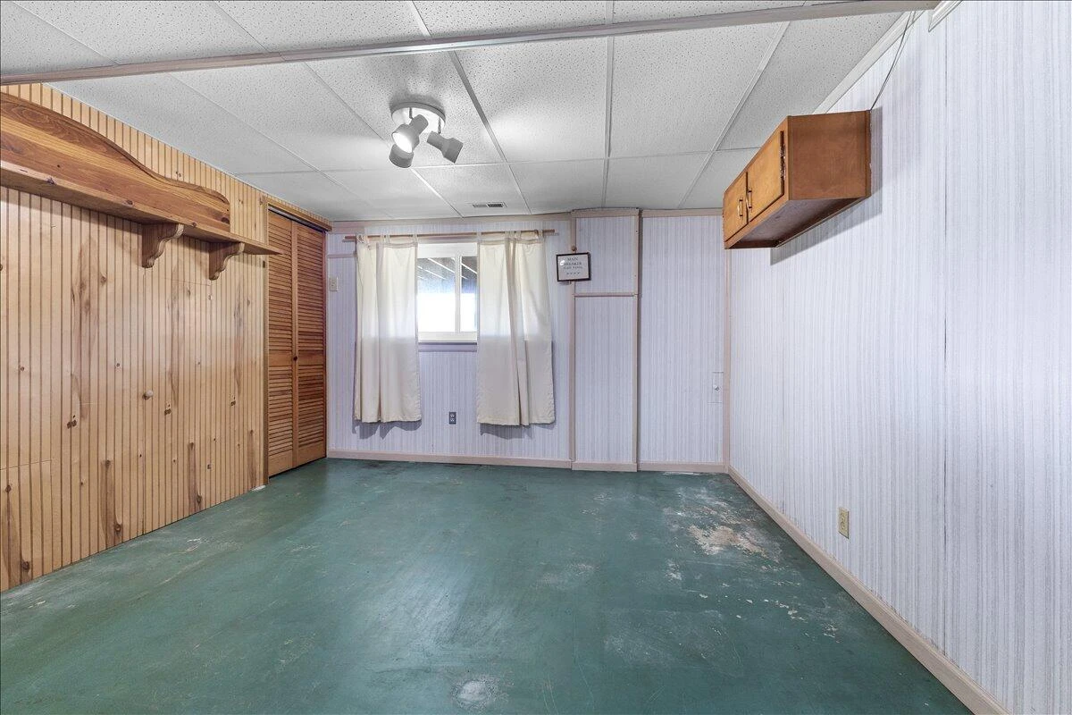 3920 Meadowlark RD - Photo 24