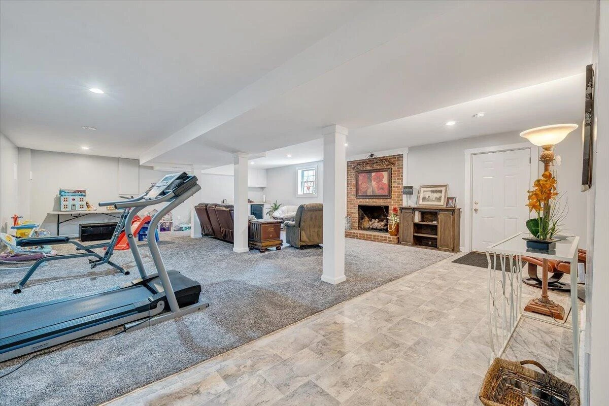 500 Diamond RD - Photo 28