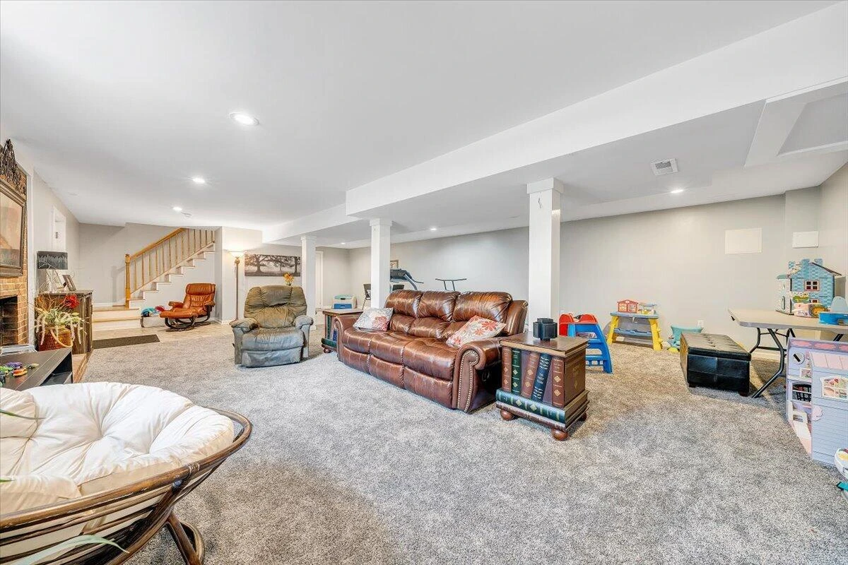 500 Diamond RD - Photo 30