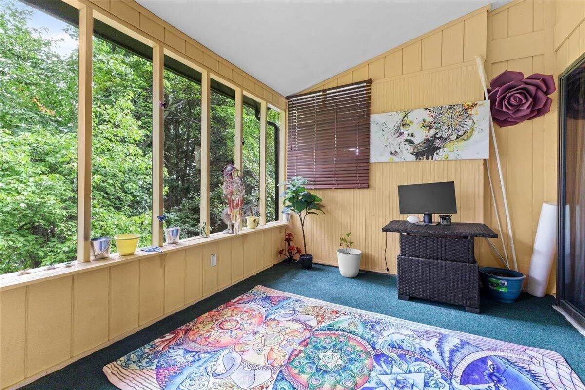 3389 Kelly LN - Photo 15