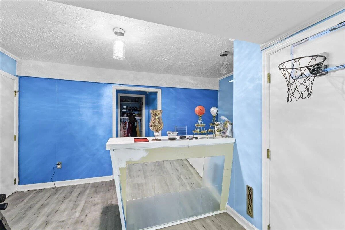 3389 Kelly LN - Photo 19