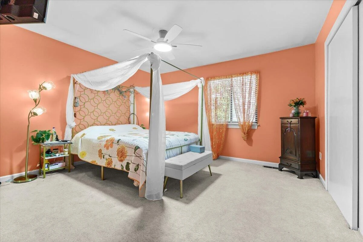 3389 Kelly LN - Photo 23