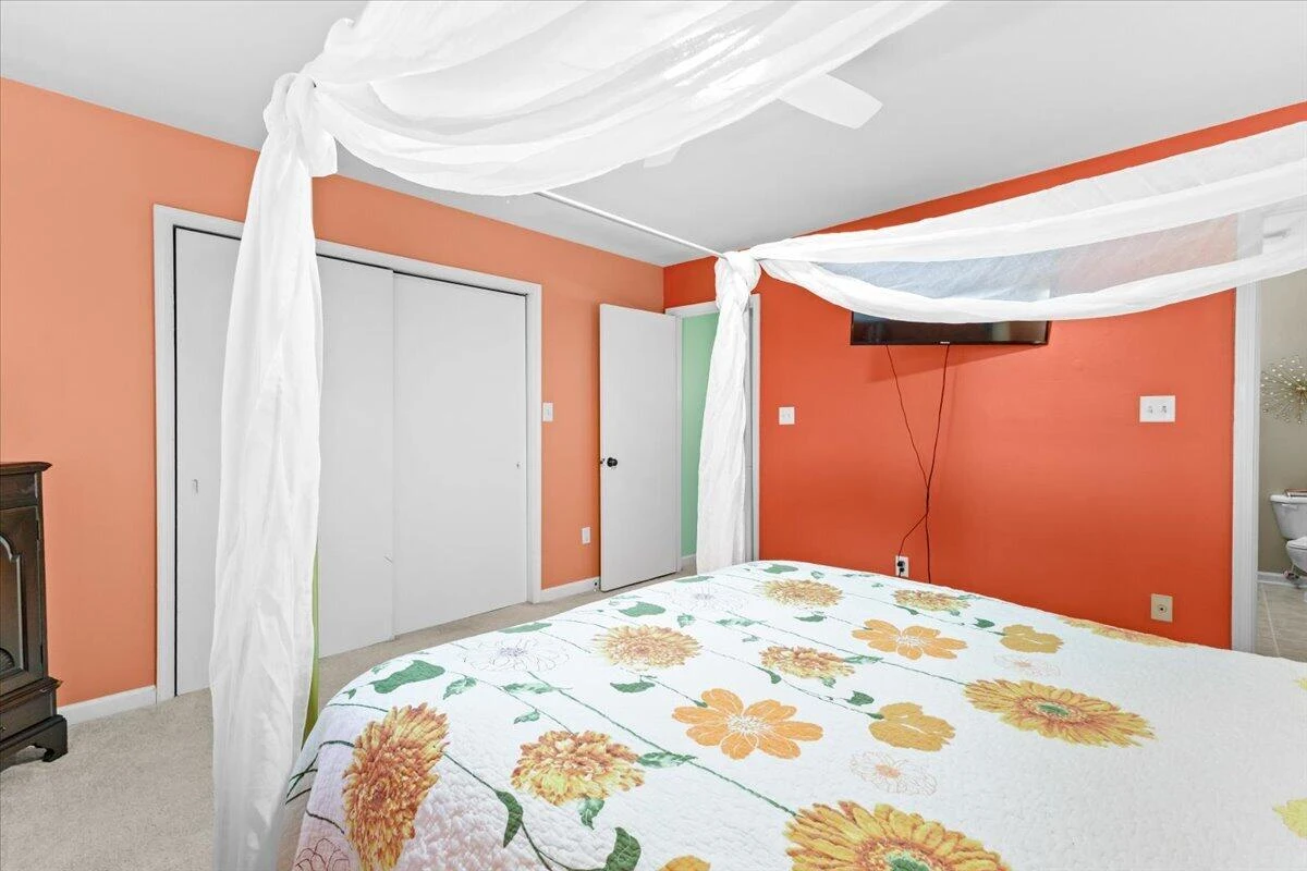 3389 Kelly LN - Photo 24