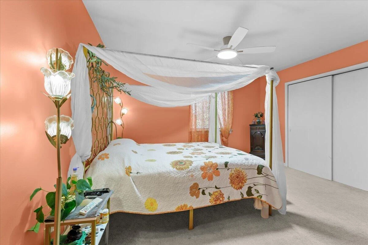 3389 Kelly LN - Photo 25