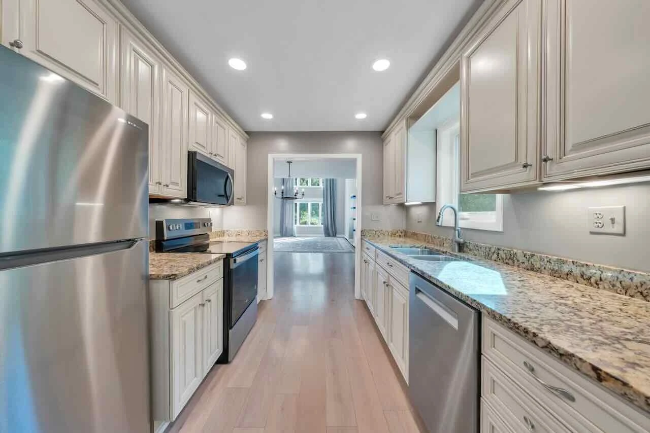 209 Windward DR SW #209 - Photo 19