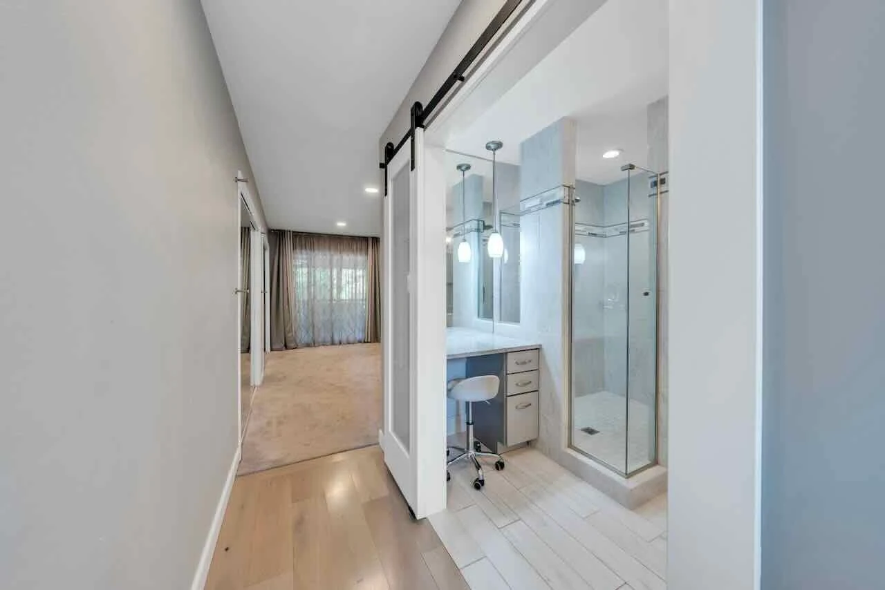 209 Windward DR SW #209 - Photo 24