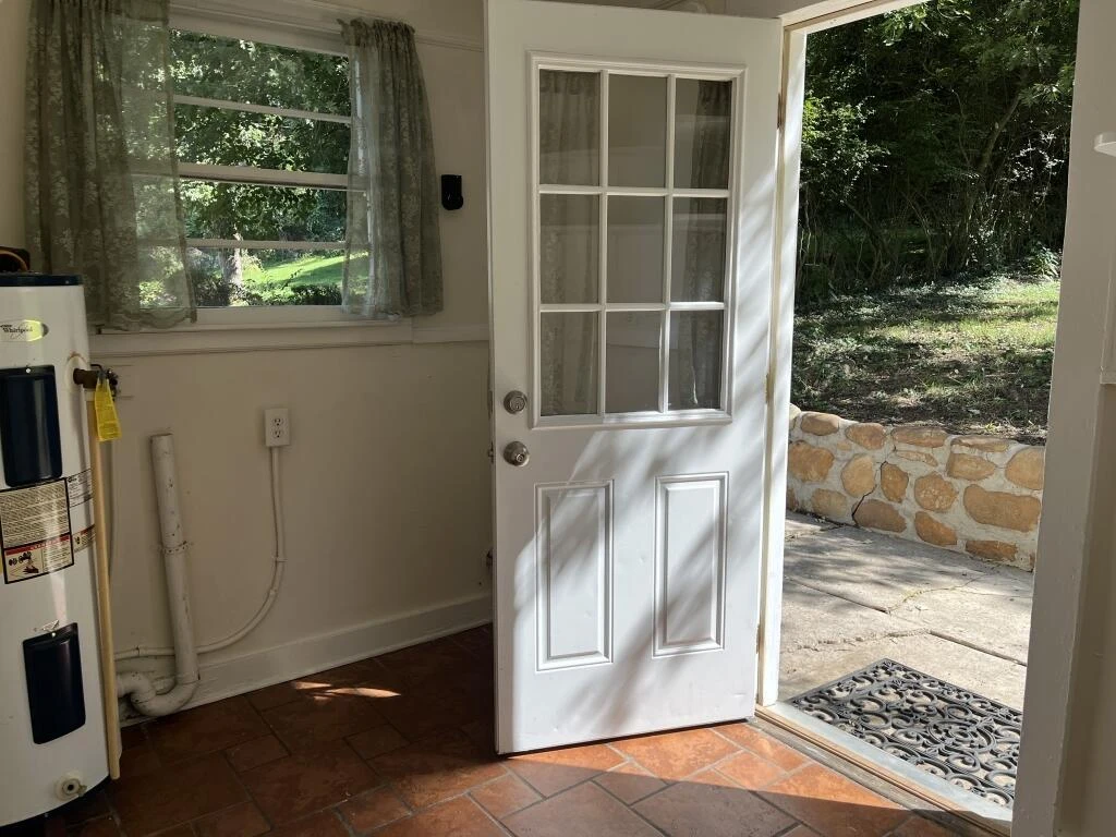 716 Hill AVE - Photo 29