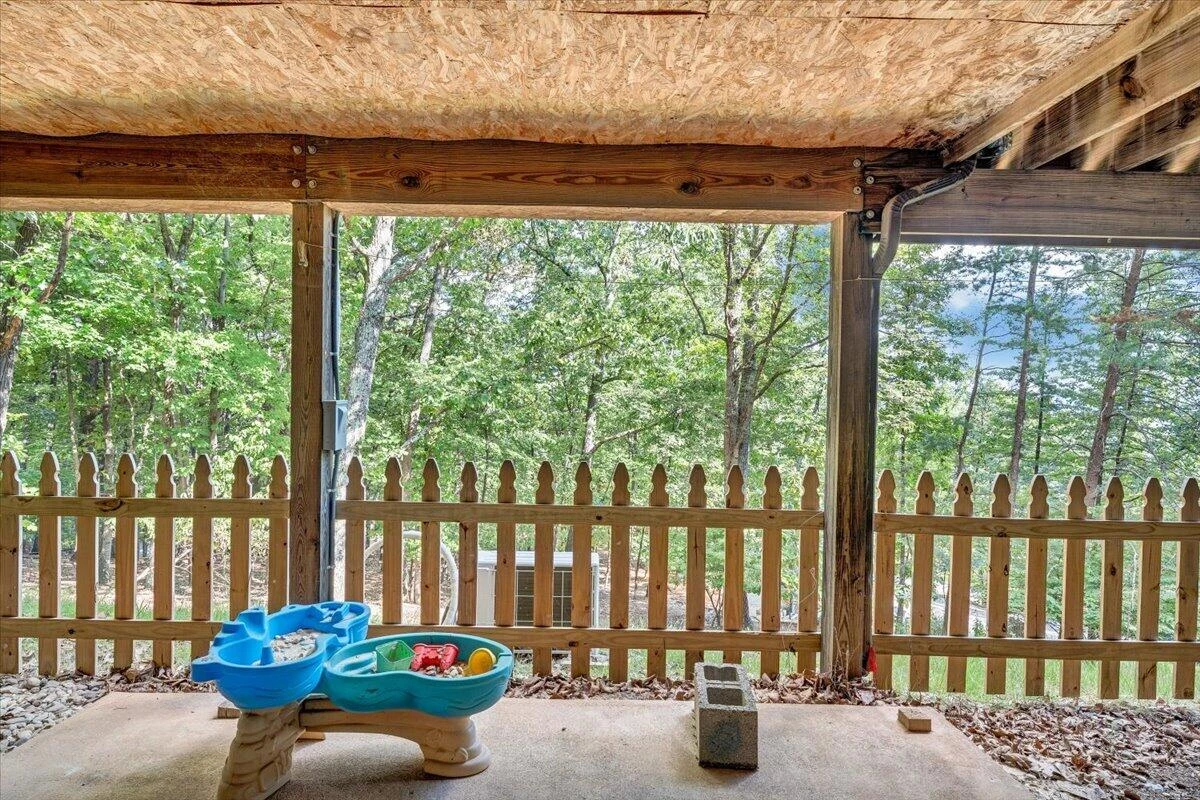 2160 La Bellevue DR - Photo 32