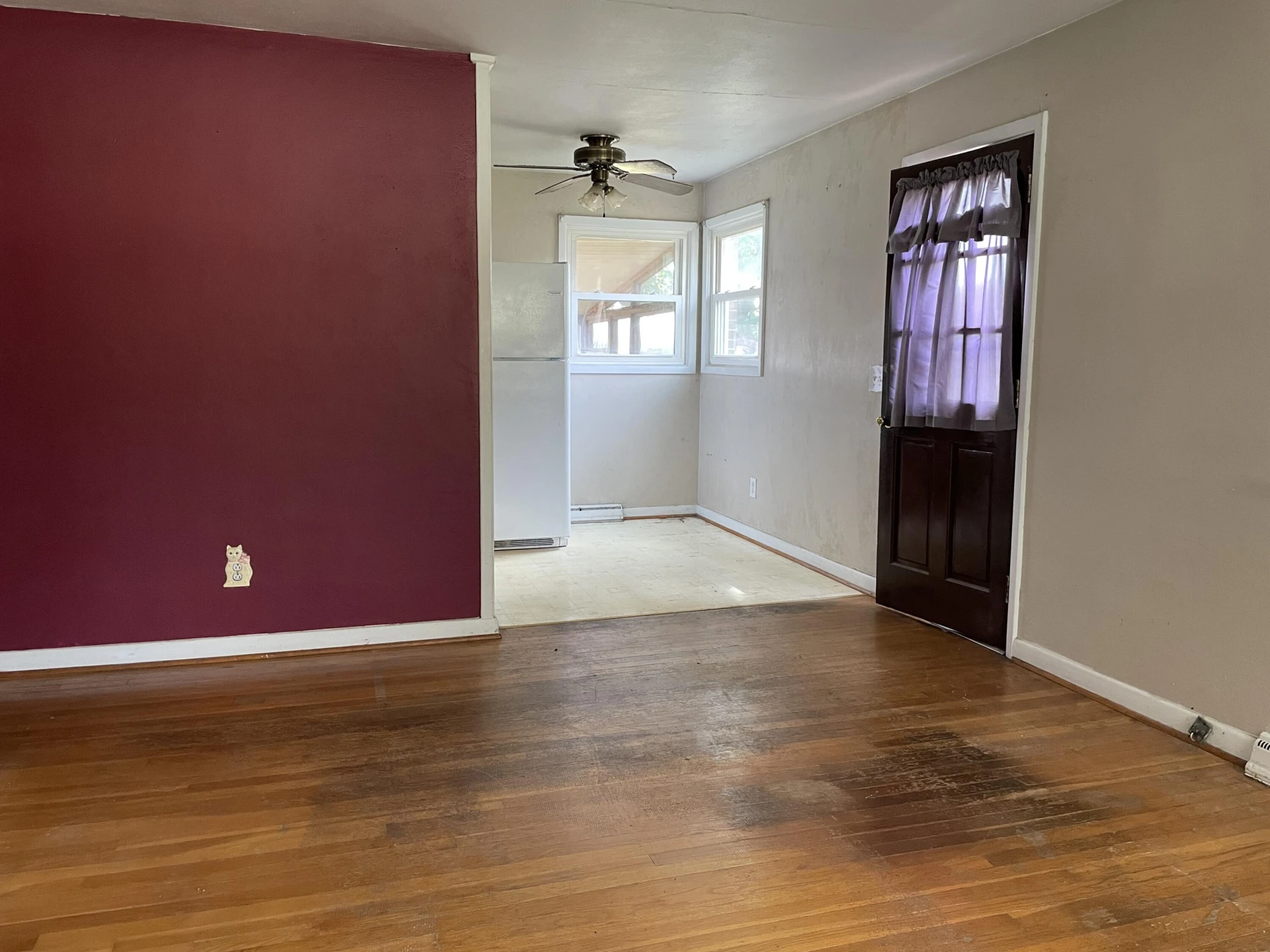 3321 Ruston ST NE - Photo 3
