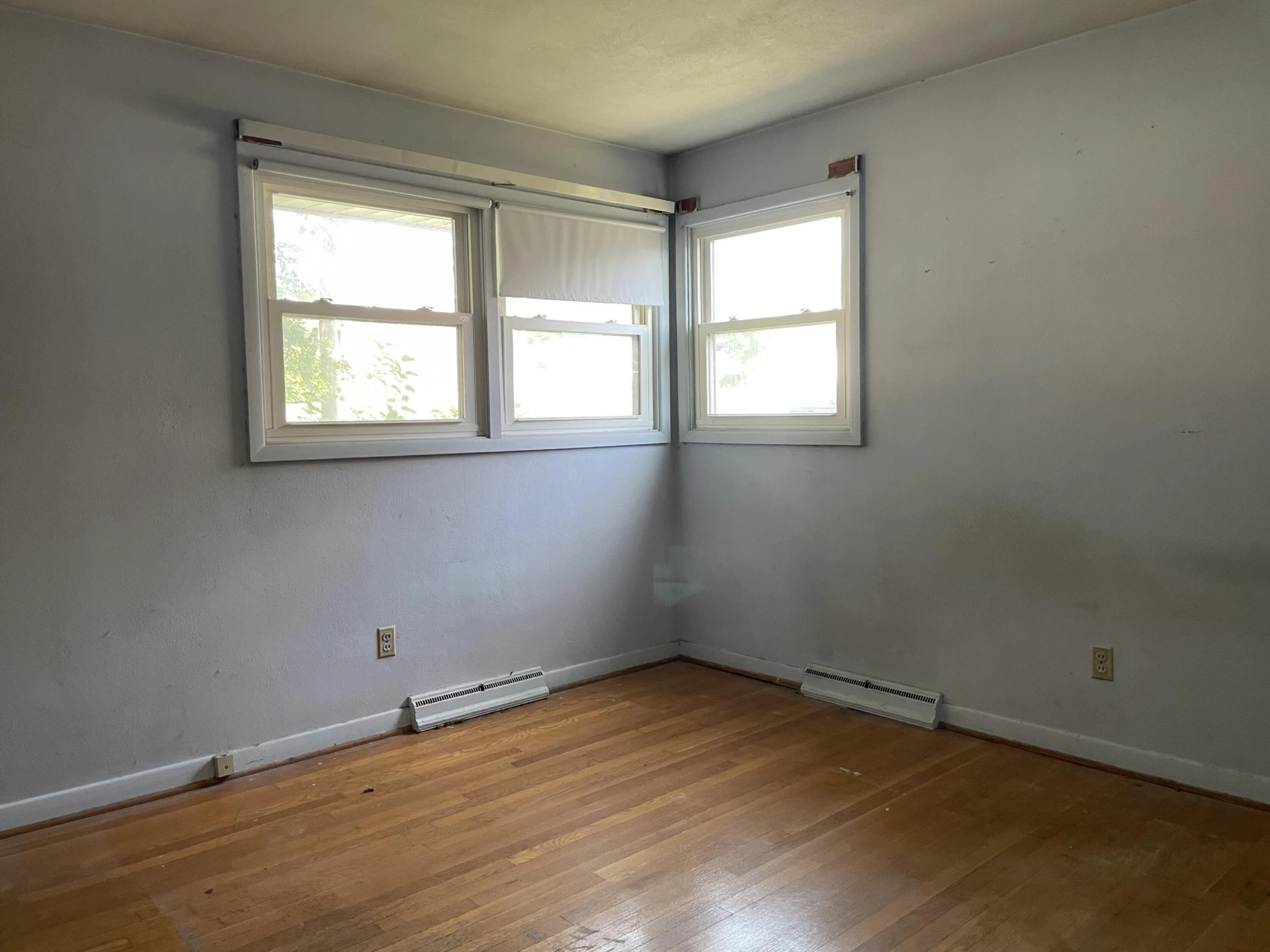 3321 Ruston ST NE - Photo 5