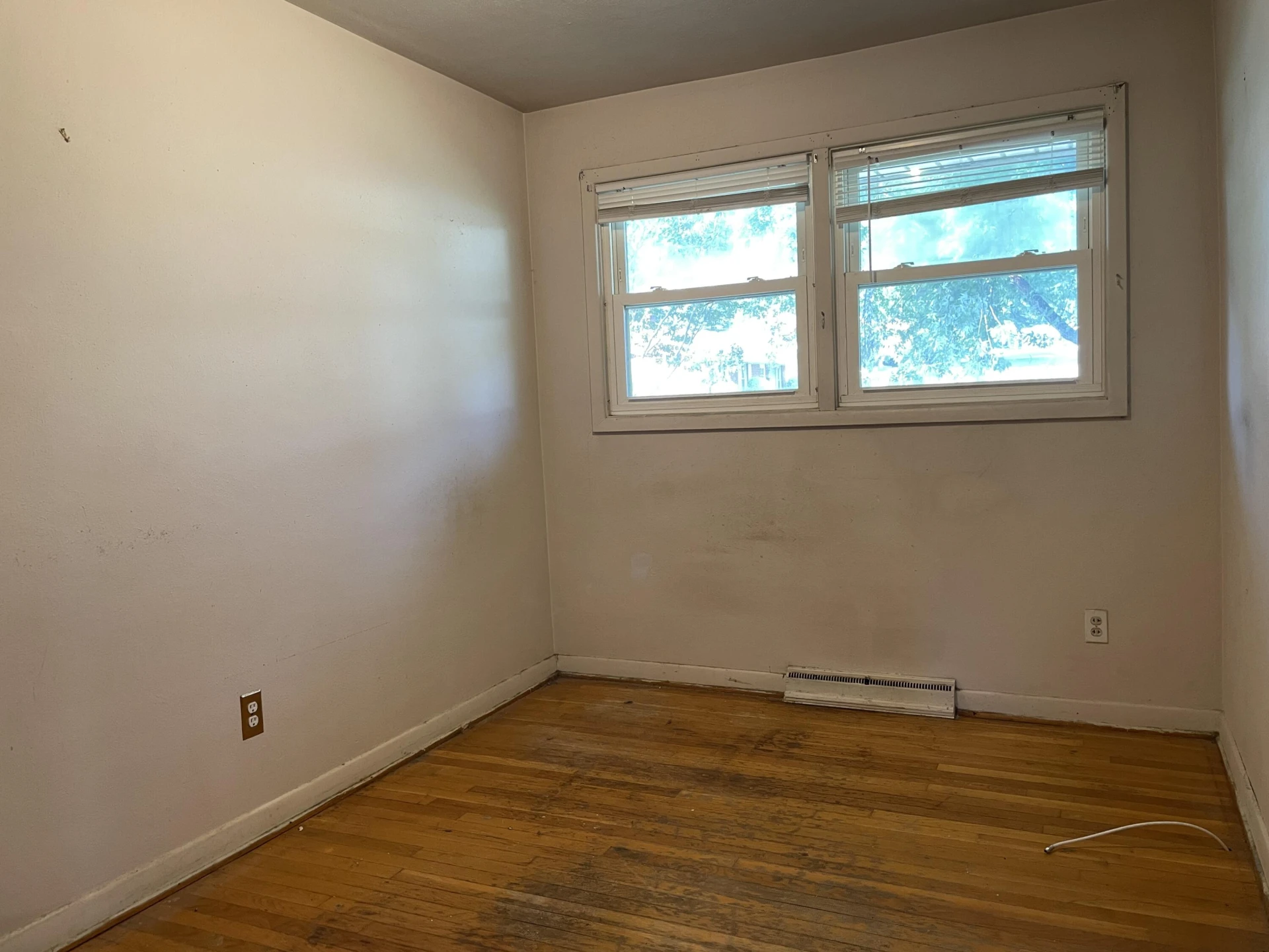 3321 Ruston ST NE - Photo 6