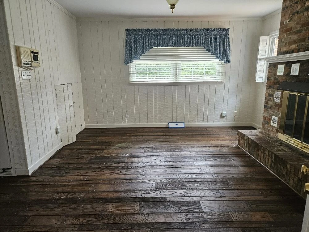 320 Hilltop DR - Photo 10
