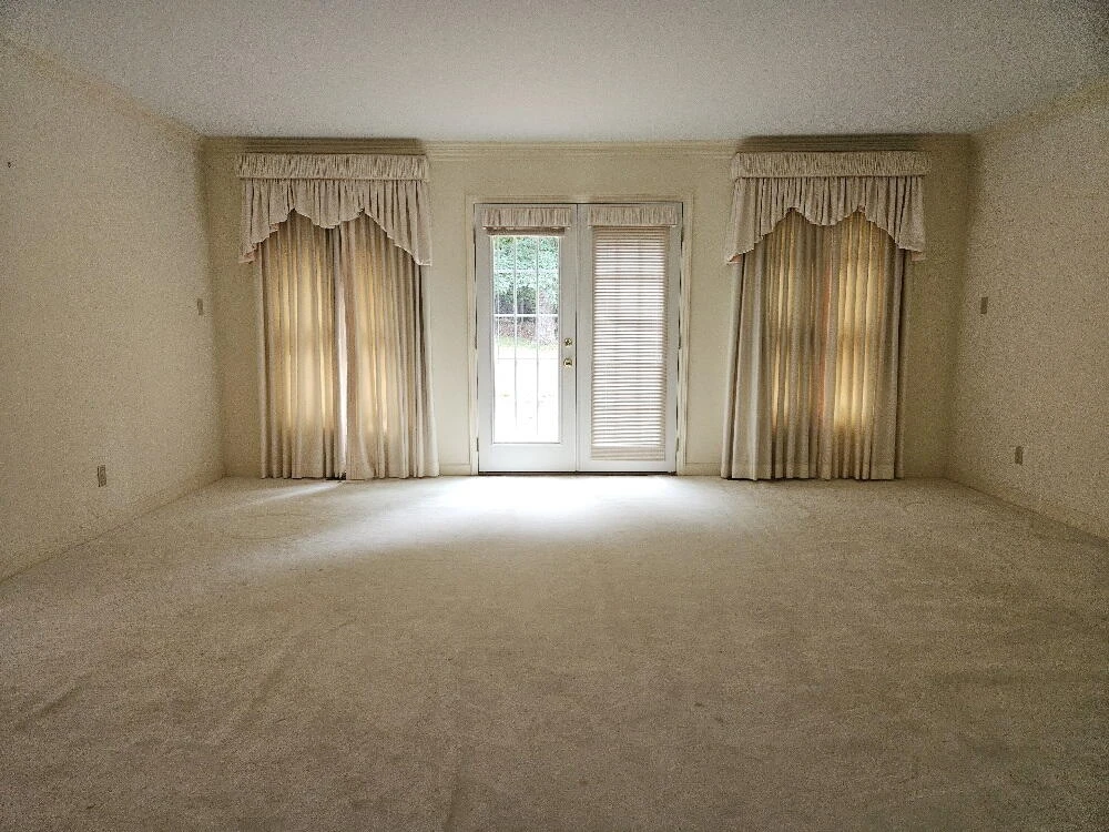 320 Hilltop DR - Photo 13