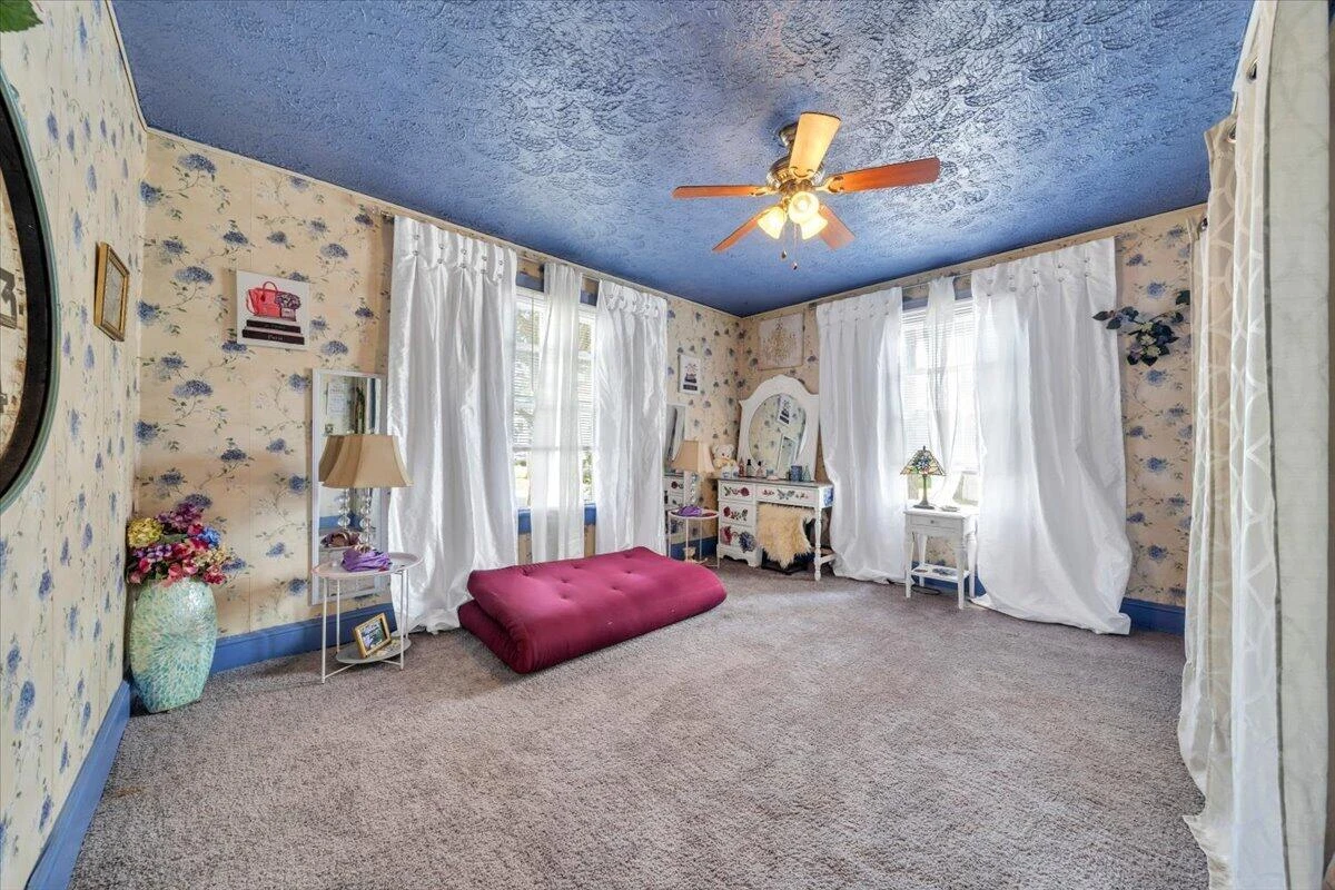 175 Lahue DR - Photo 4