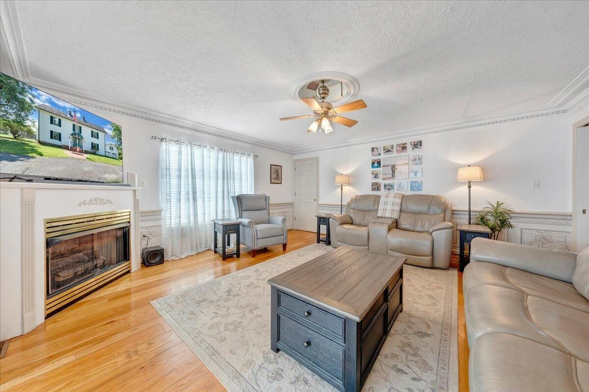 114 Pleasure Point DR - Photo 20