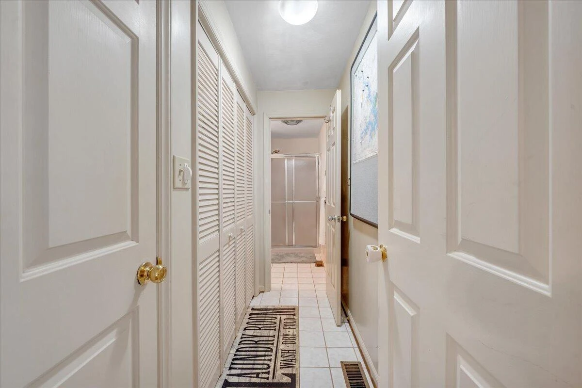 114 Pleasure Point DR - Photo 38