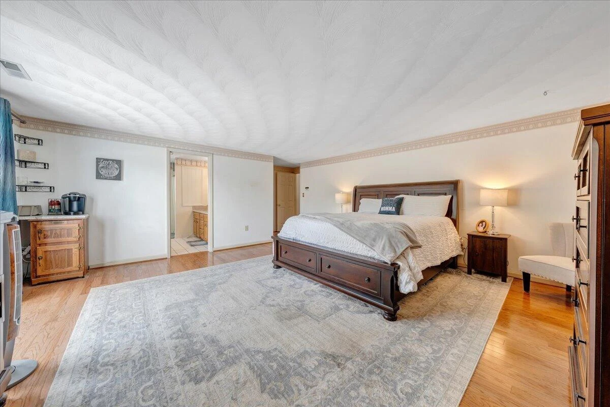 114 Pleasure Point DR - Photo 47