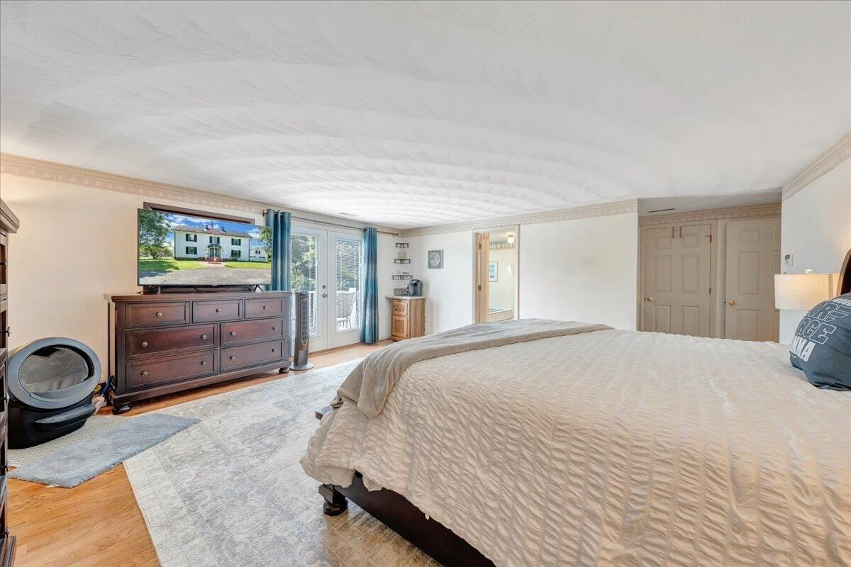 114 Pleasure Point DR - Photo 48