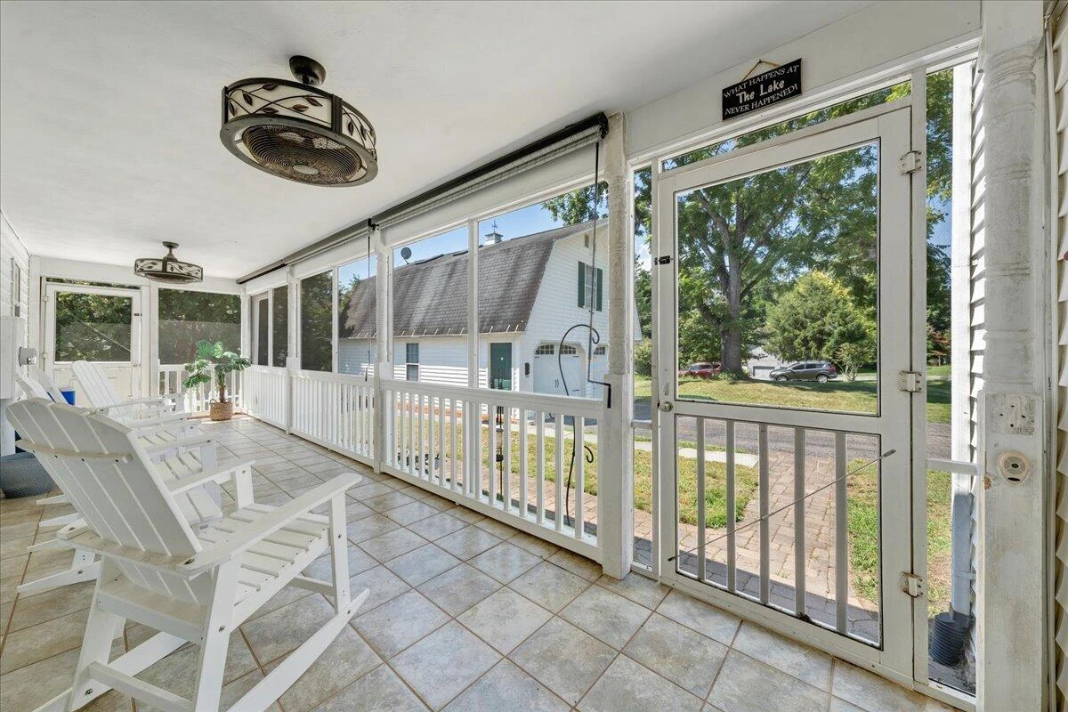 114 Pleasure Point DR - Photo 61