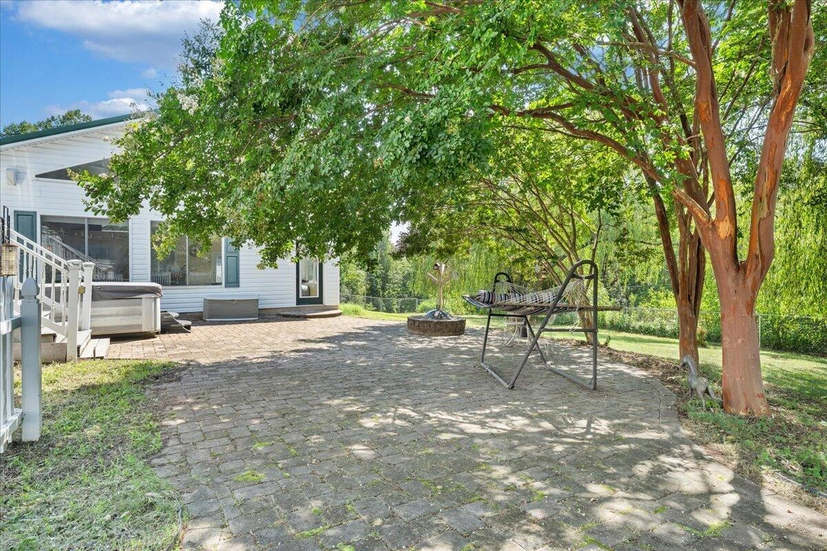 114 Pleasure Point DR - Photo 75