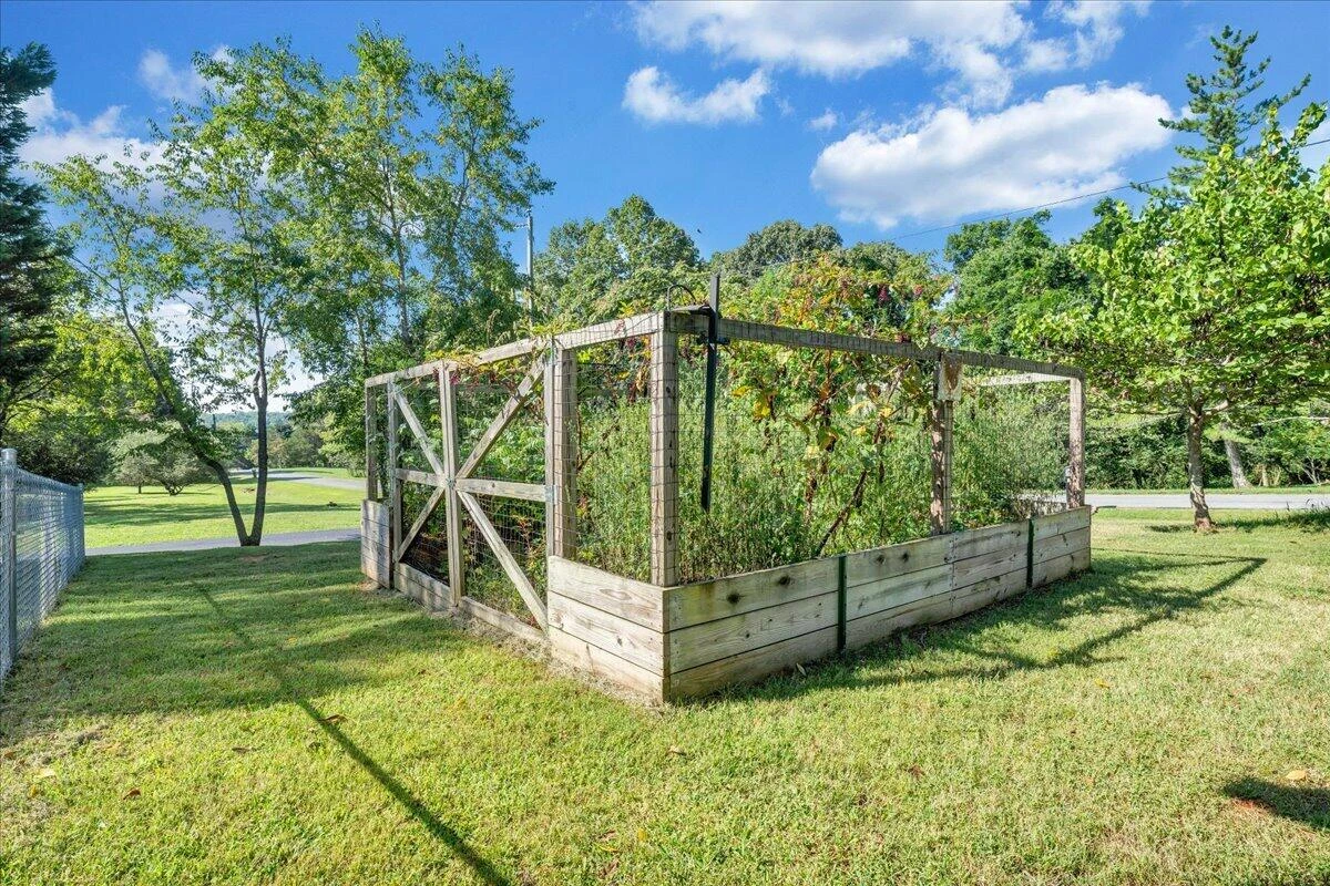 114 Pleasure Point DR - Photo 90