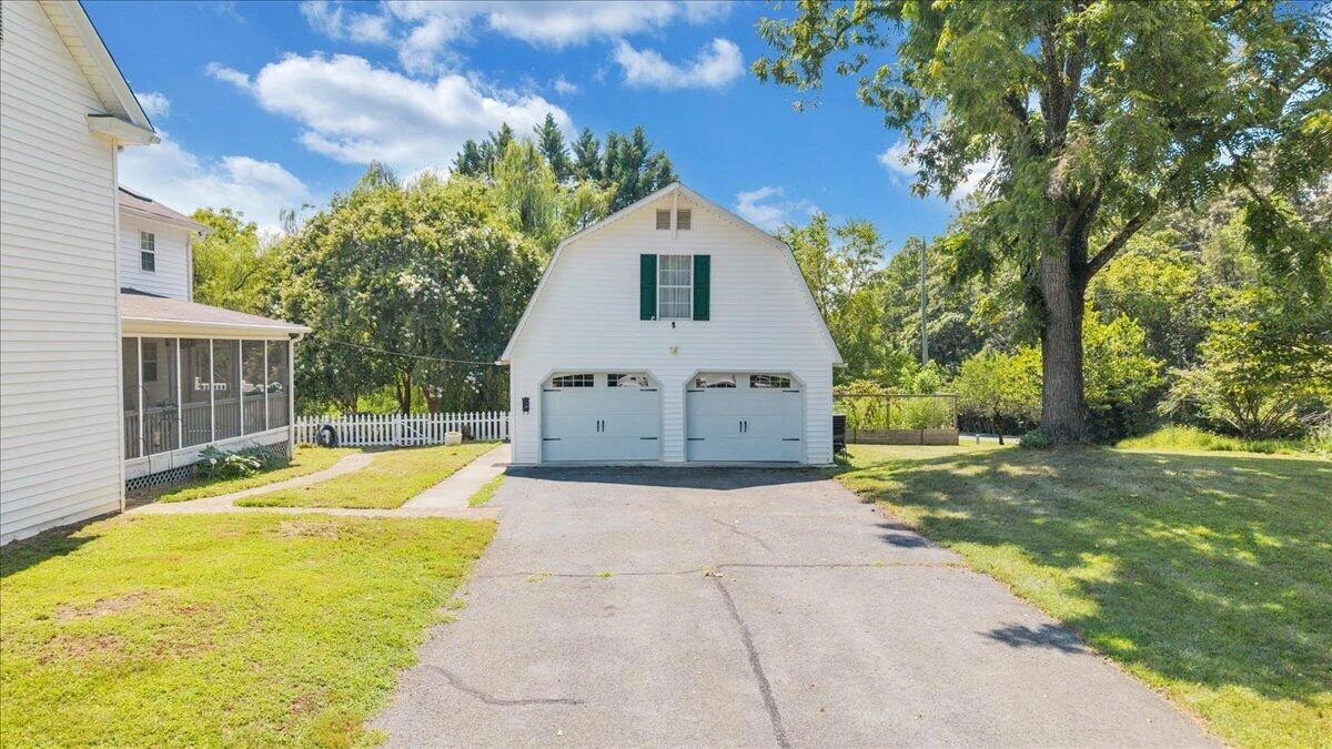 114 Pleasure Point DR - Photo 91