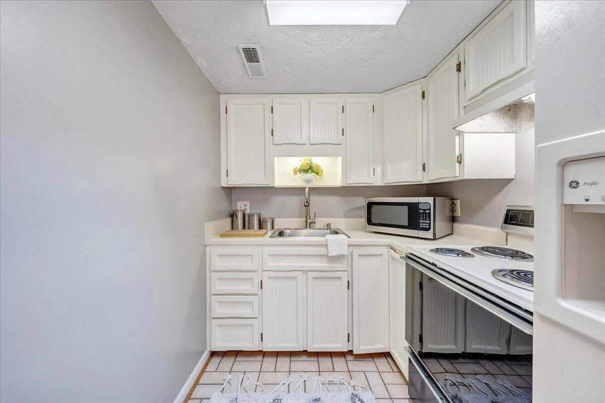114 Pleasure Point DR - Photo 97