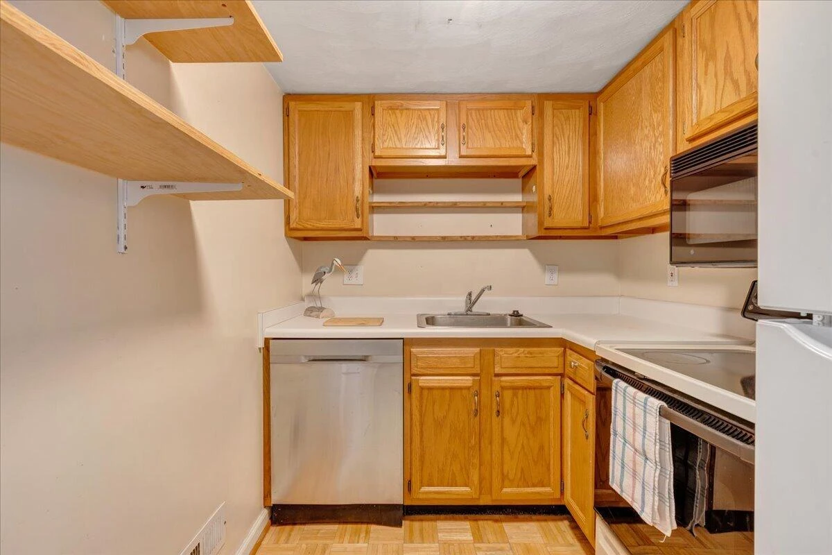114 Pleasure Point DR - Photo 112