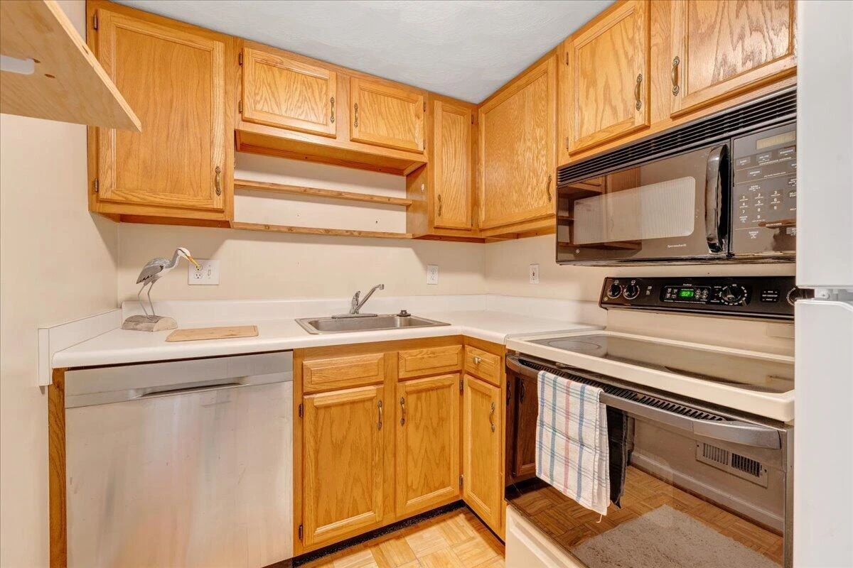 114 Pleasure Point DR - Photo 113