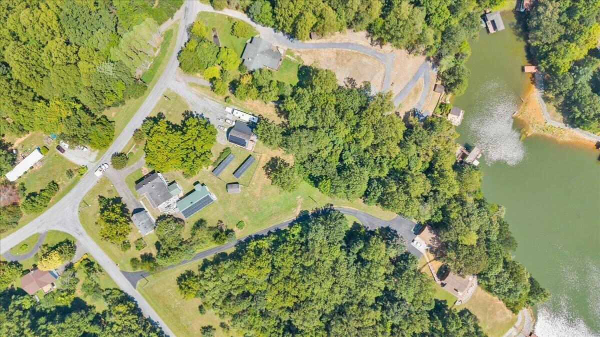 114 Pleasure Point DR - Photo 149
