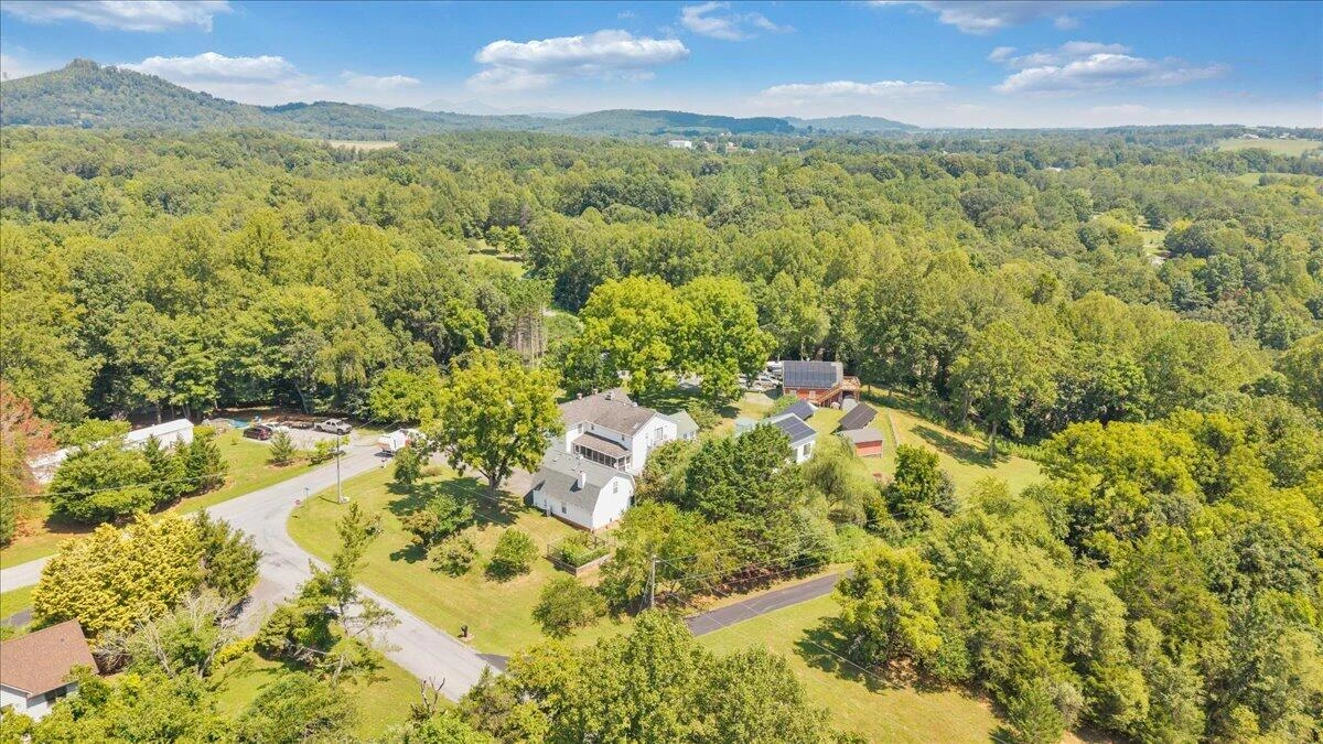 114 Pleasure Point DR - Photo 155