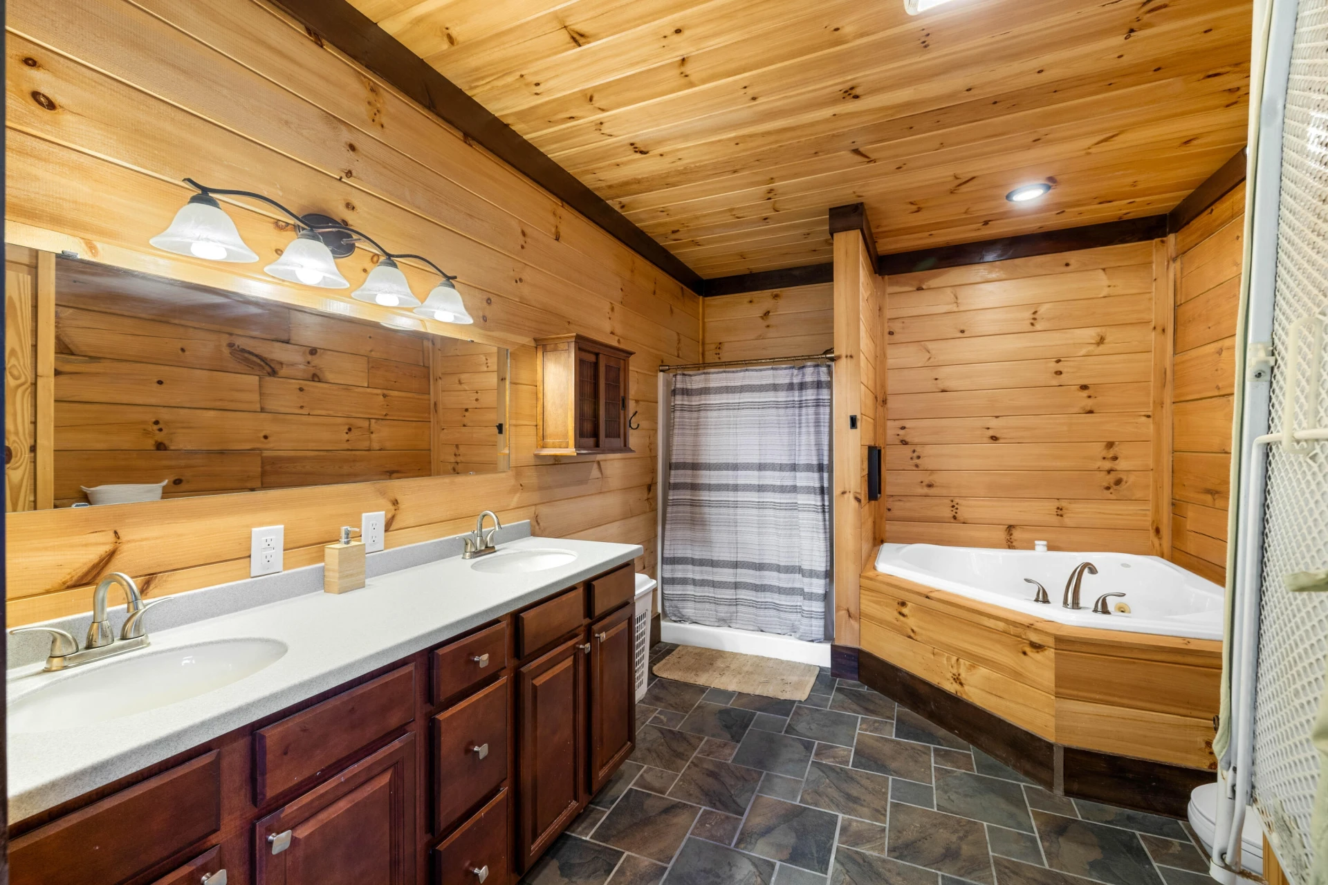 5809 Twine Hollow RD - Photo 20