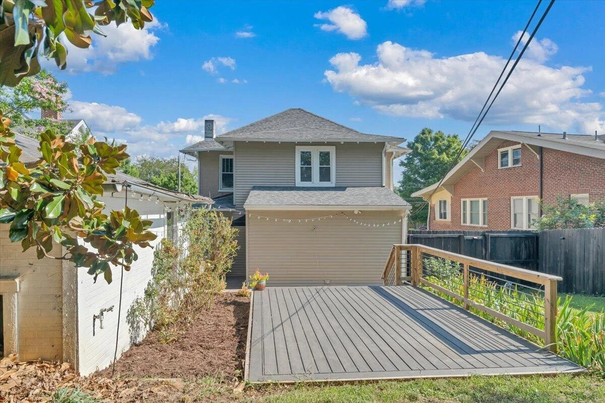 2206 Windsor AVE SW - Photo 40