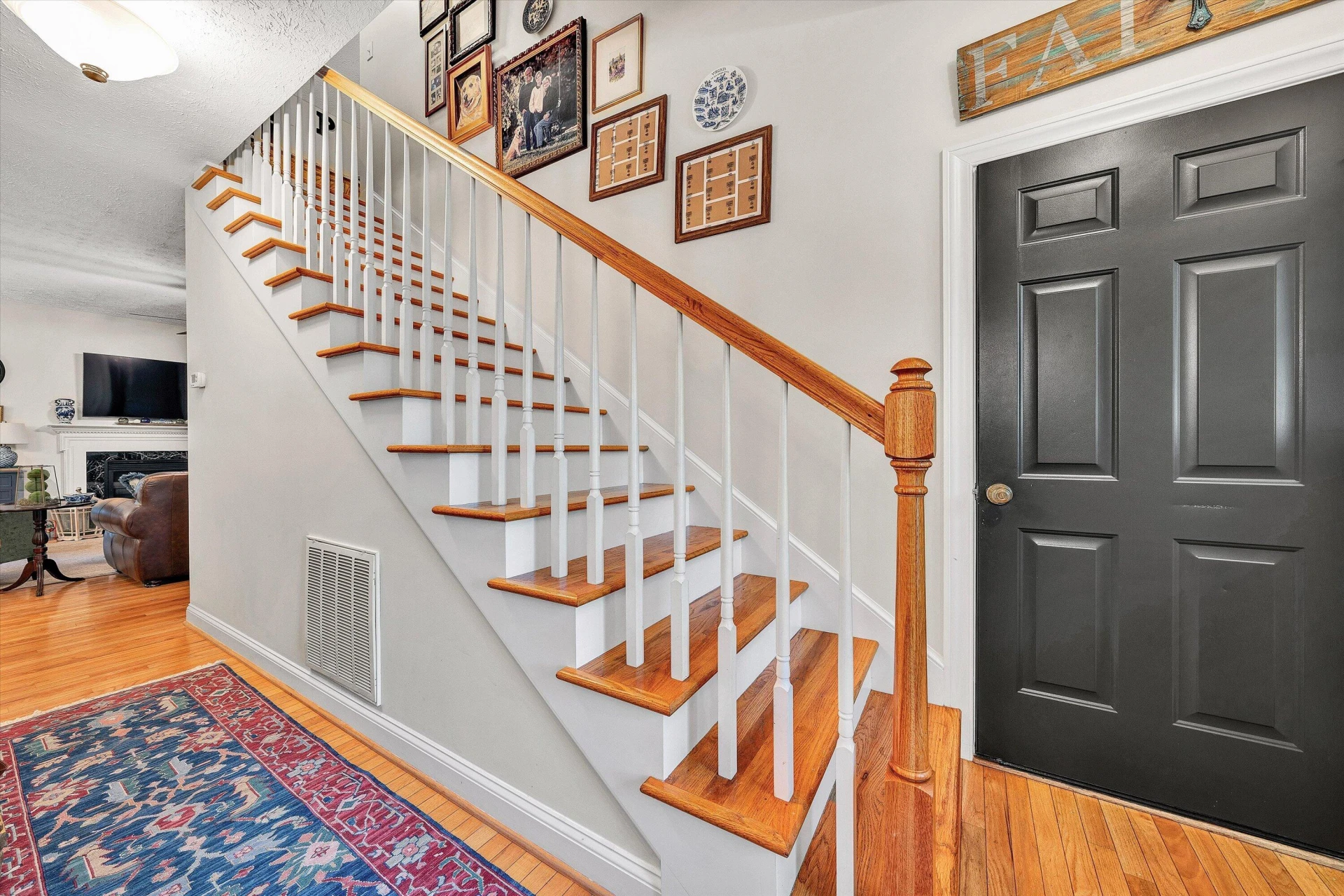 1235 Mountain View RD - Photo 5