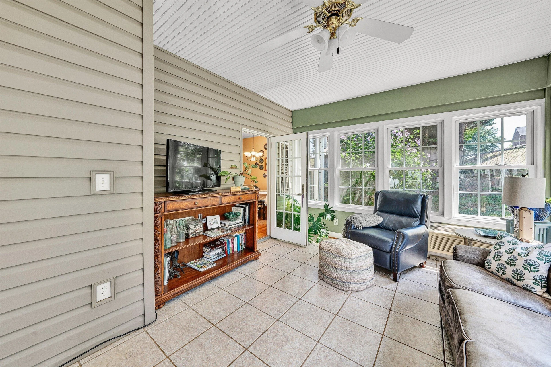 1235 Mountain View RD - Photo 17