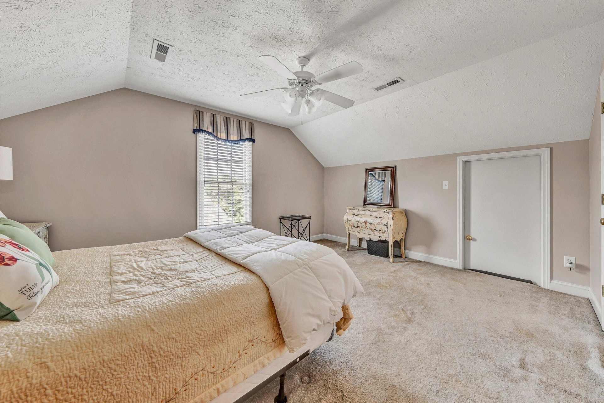 1235 Mountain View RD - Photo 28