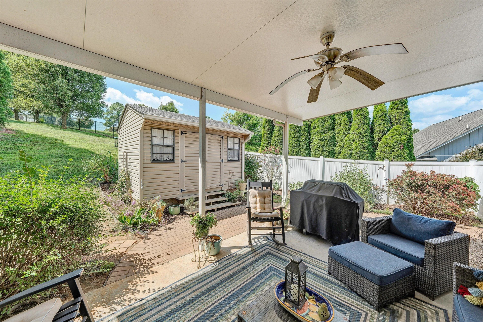 1235 Mountain View RD - Photo 32