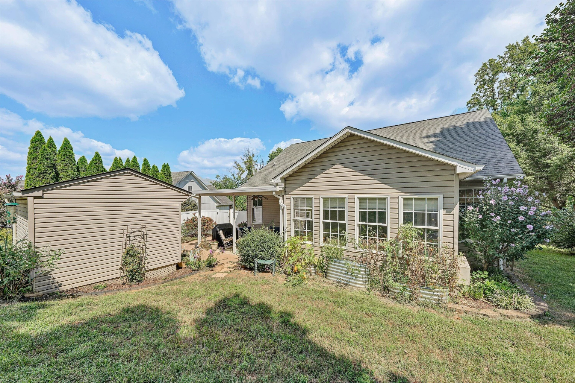 1235 Mountain View RD - Photo 37