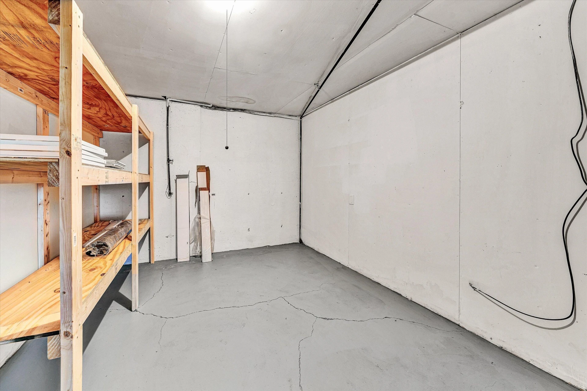 4203 Woodridge DR - Photo 31