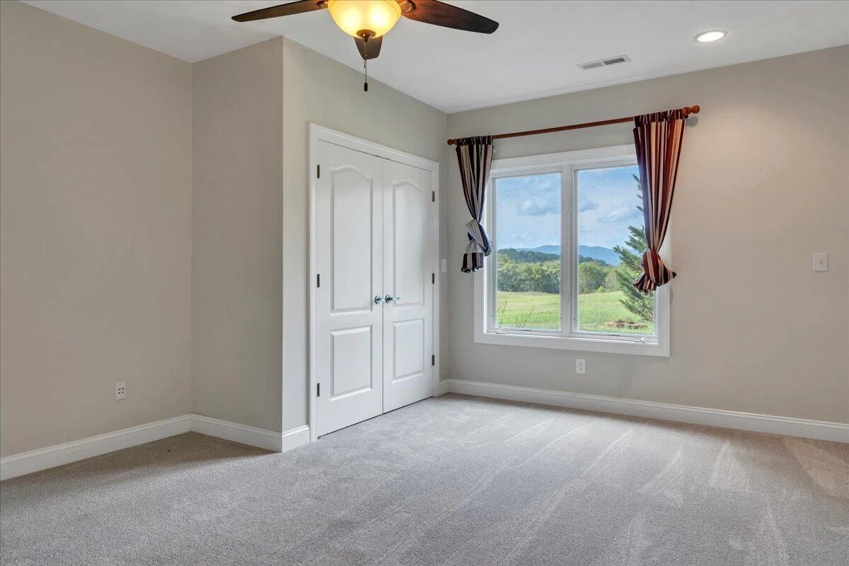 625 Frontier WAY - Photo 35