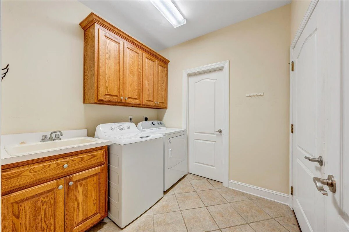625 Frontier WAY - Photo 47