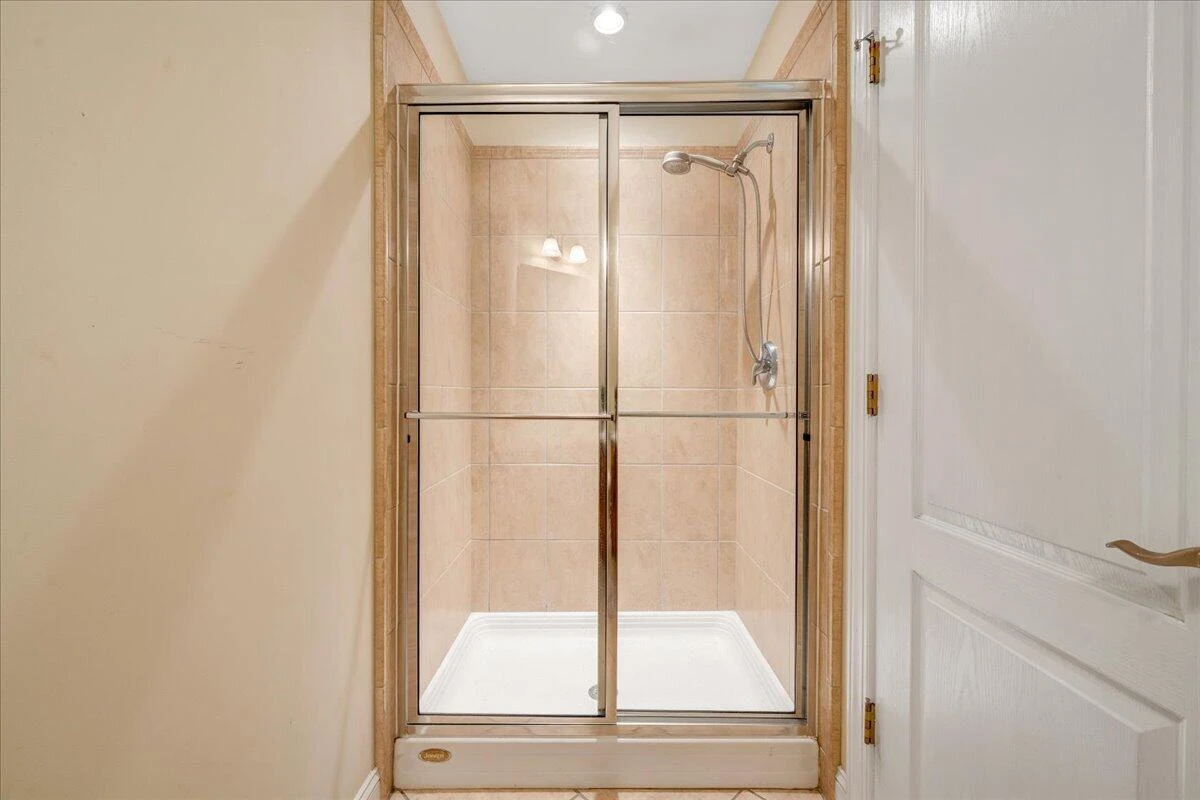 625 Frontier WAY - Photo 49