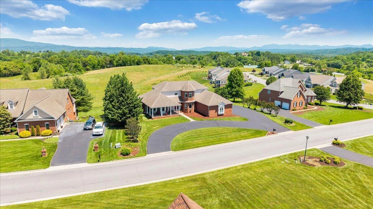 625 Frontier WAY - Photo 82