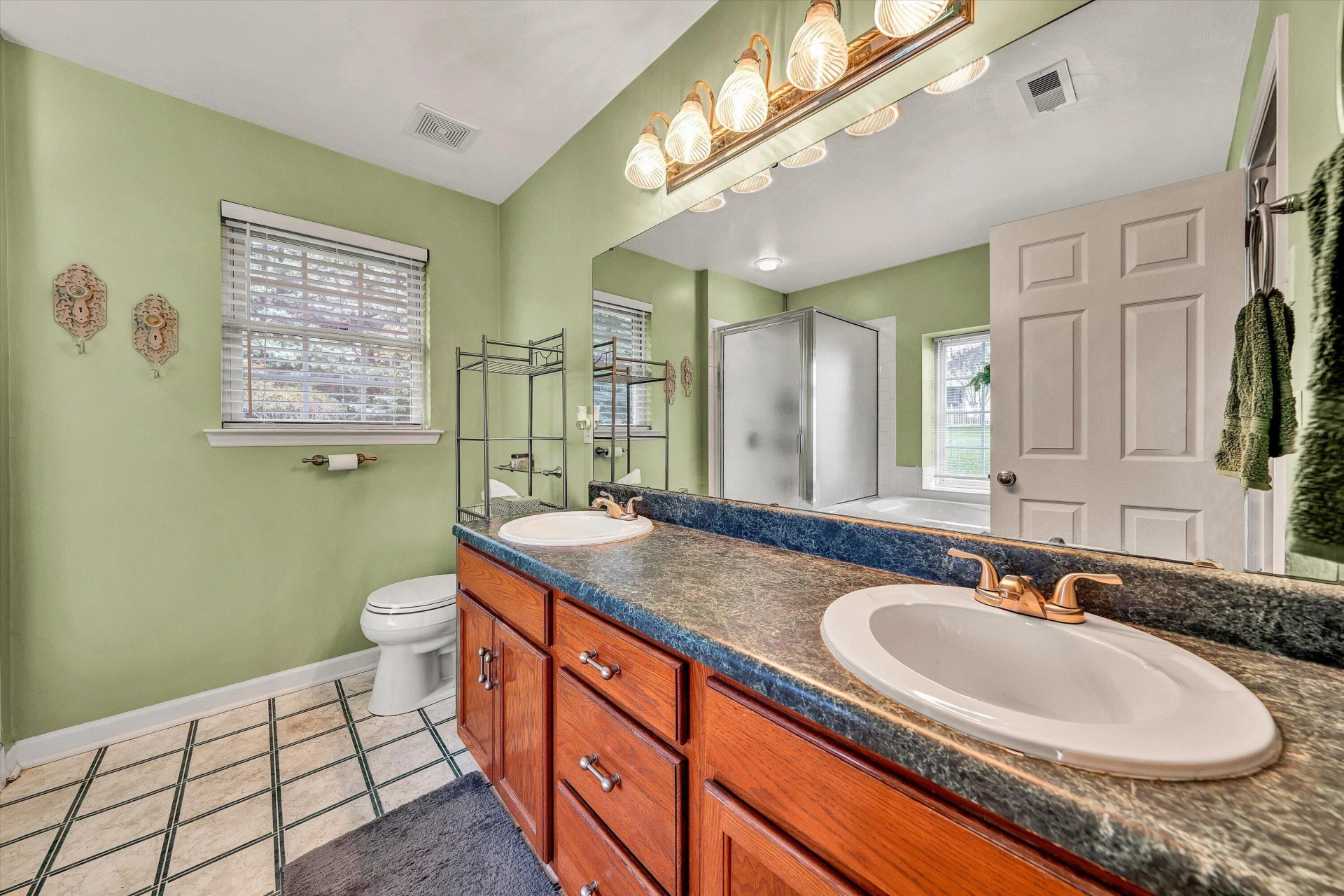 5002 Orchard Park DR - Photo 19