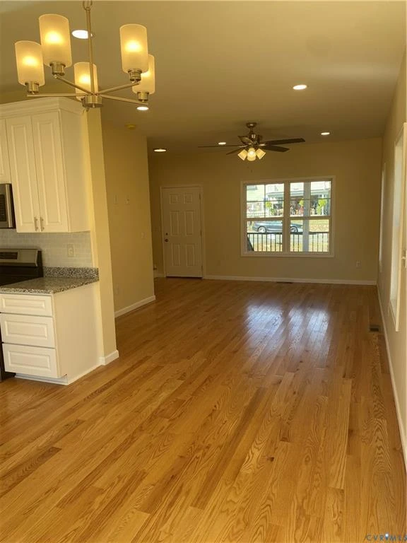157 Diamond AVE - Photo 7