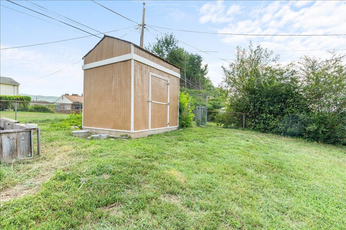 5619 Oakland BLVD - Photo 19