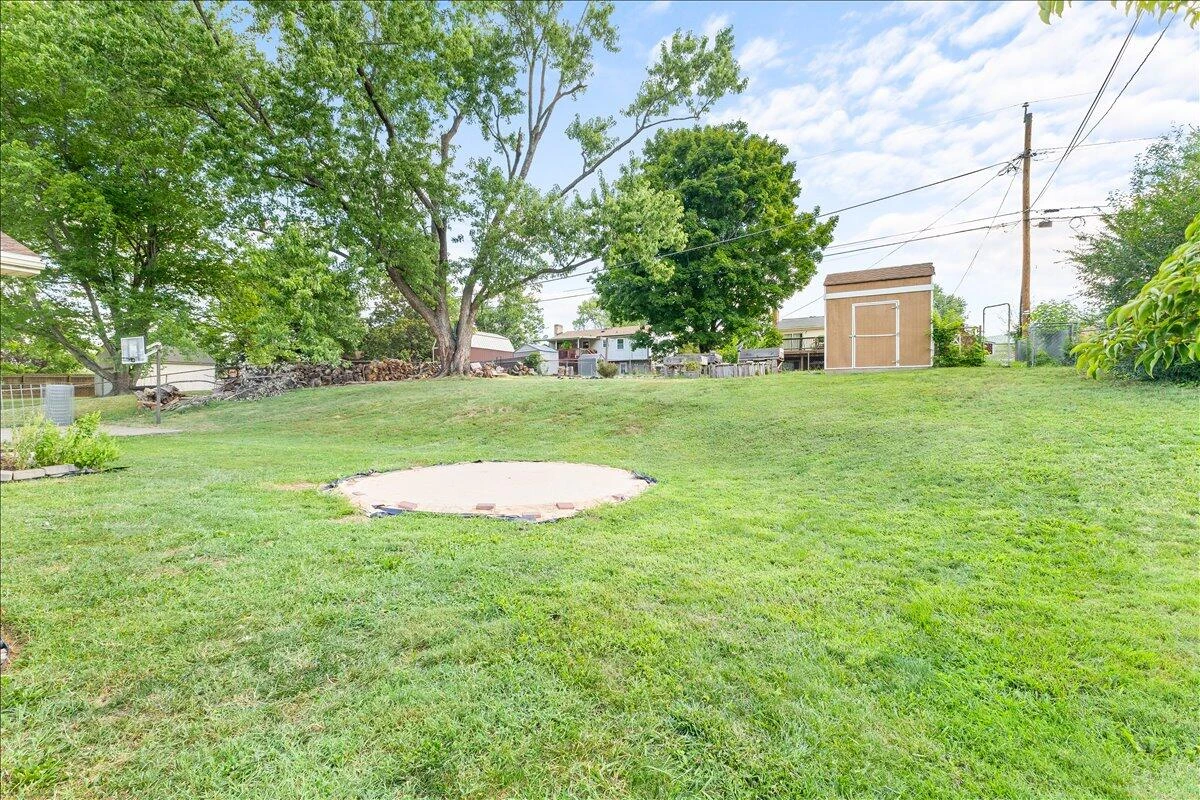5619 Oakland BLVD - Photo 21