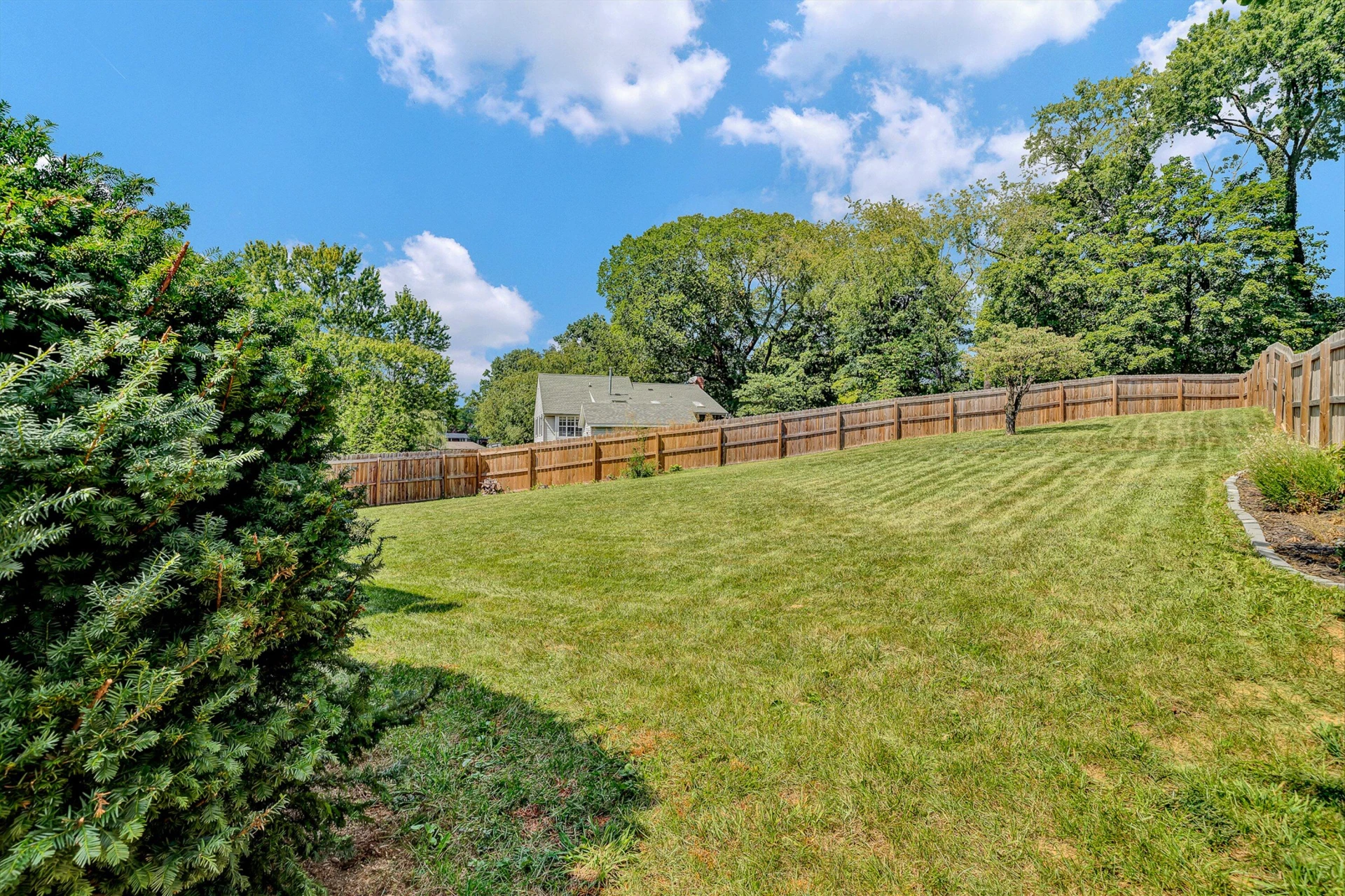 5605 Castle Rock RD - Photo 32