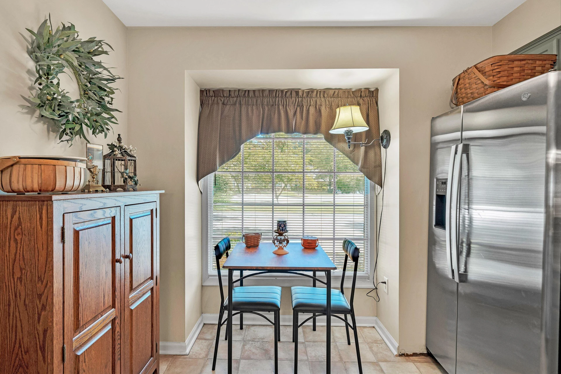867 Stonegate CT - Photo 9